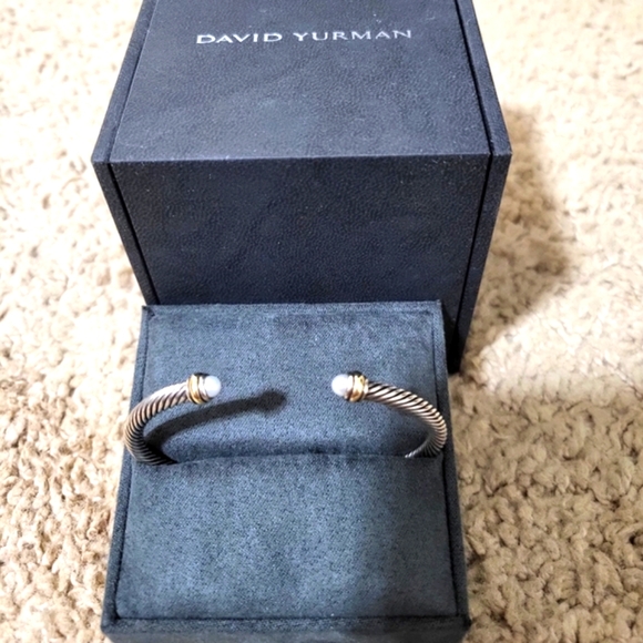 David Yurman Cable Classic Bracelet with Pearl. - Picture 3 of 5